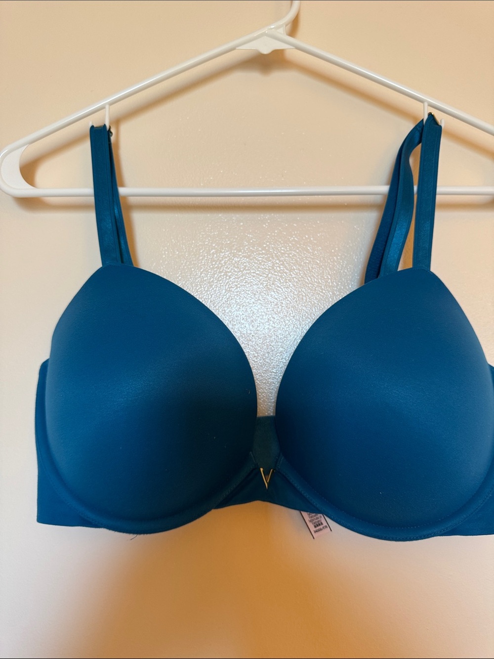 Victoria’s Secret bra. Love cloud push up
